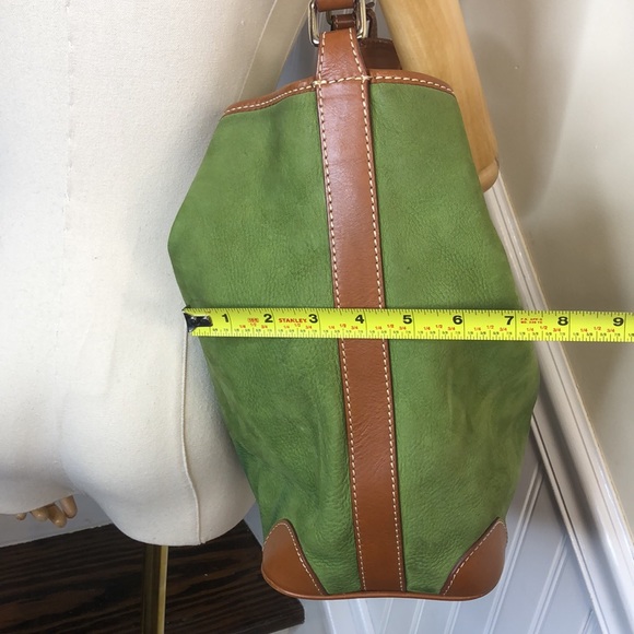 VINTAGE DOONEY BOURKE Hobo Brown Shoulder Strap Green Suede Bag with Pin Lock - Picture 10 of 17